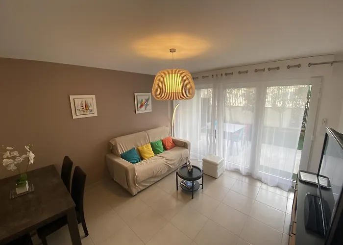 Les Roses - 3 Etoiles