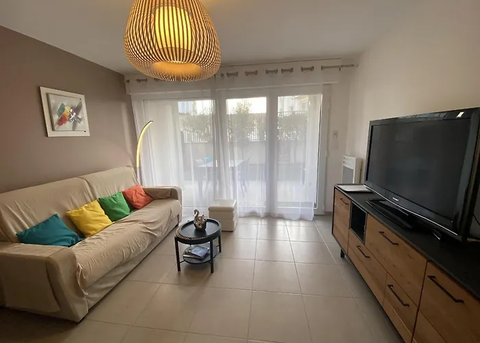 Les Roses - 3 Etoiles *